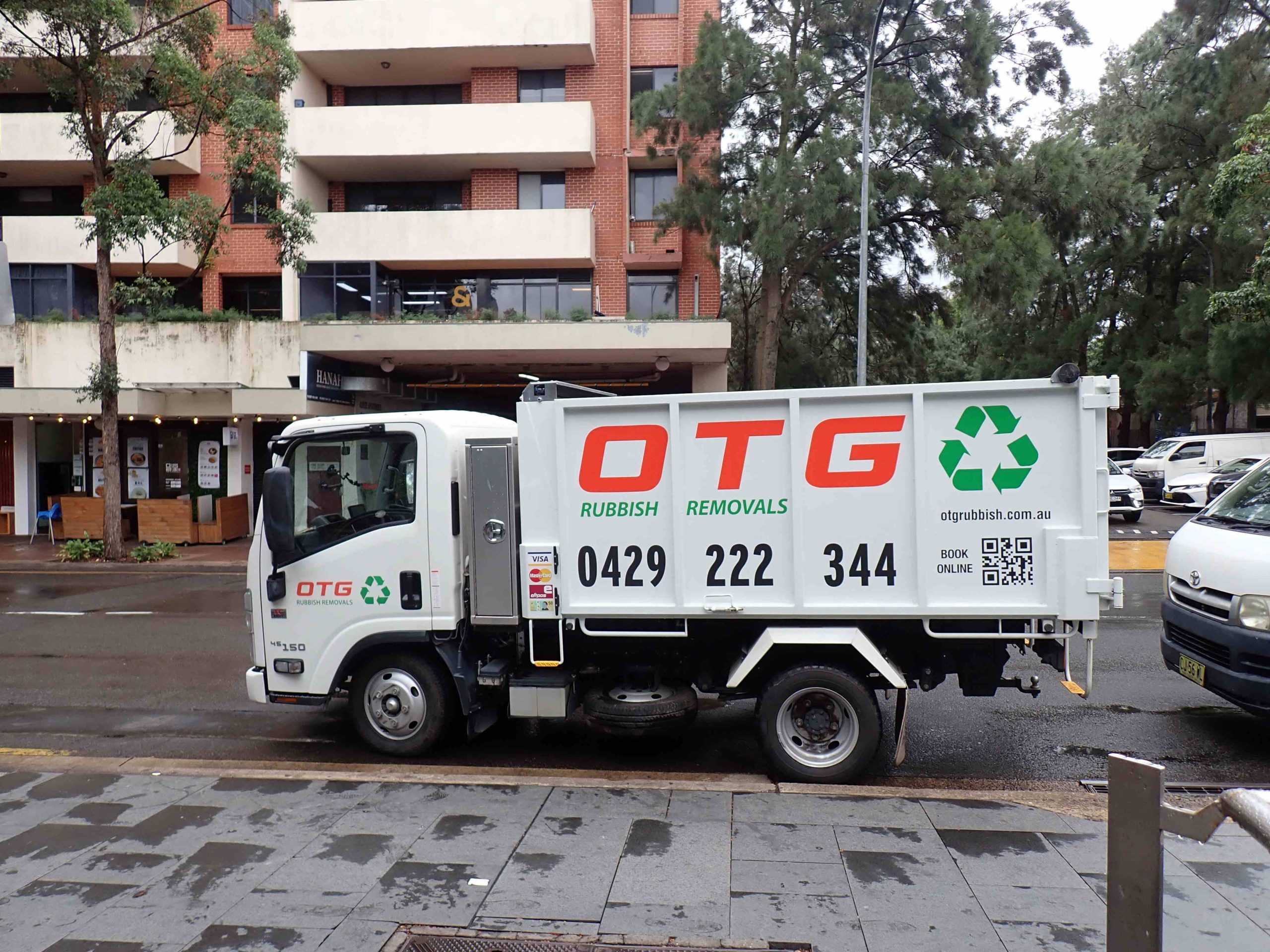 otg rubbish removals in strathfield completing a large rubbish job with lots of paper and cardboard